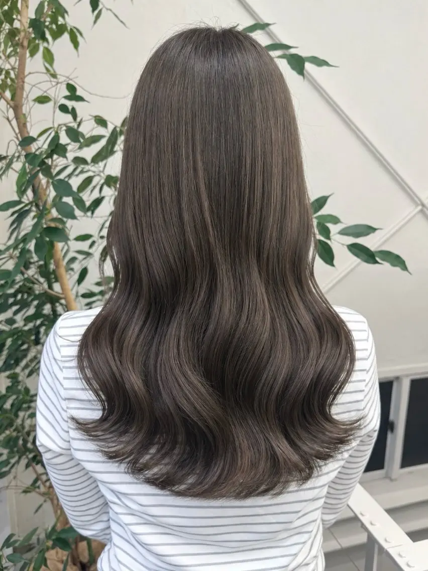 セミロング カラー グレージュ ミント カット ヘアカラー トリートメント 角岡 真帆/ボブ/髪質改善のヘアスタイル
