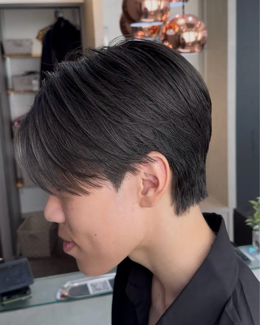 メンズ カット ヘアセット 岡部 琉斗のヘアスタイル
