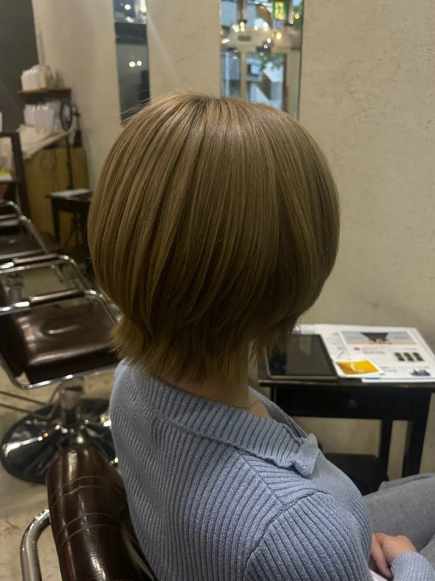 ショート ボブ くびれヘア ウルフカット ウルフボブ カット BULL松戸⭐️ 渡邉 春佳のヘアスタイル