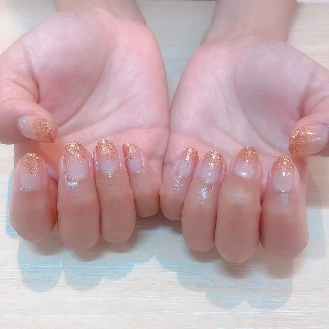ネイル ブラウン 原 麻耶のヘアスタイル