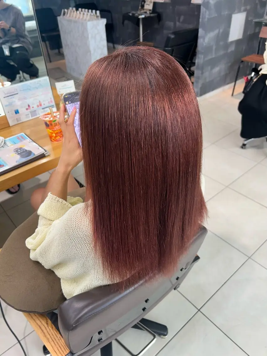 ミディアム カラー ブラウンカラー ピンクカラー ピンクブラウン 平野 凛のヘアスタイル