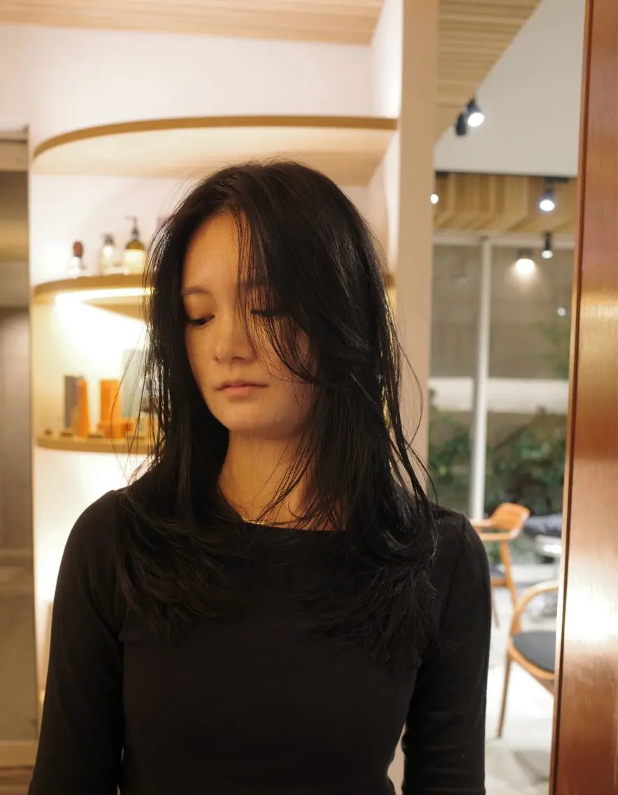 ミディアム カラー 黒髪 レイヤーカット カット ヘアカラー メンズパーマ/ボブ 星本広海のヘアスタイル