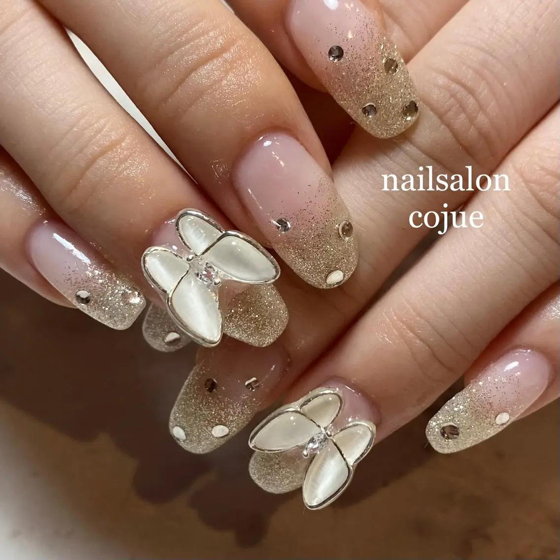 ネイル キラキラネイル 持ち込み nailsalon cojue  ERIのネイルデザイン