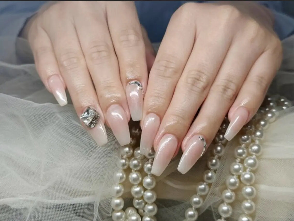 ネイル more glamのネイルデザイン