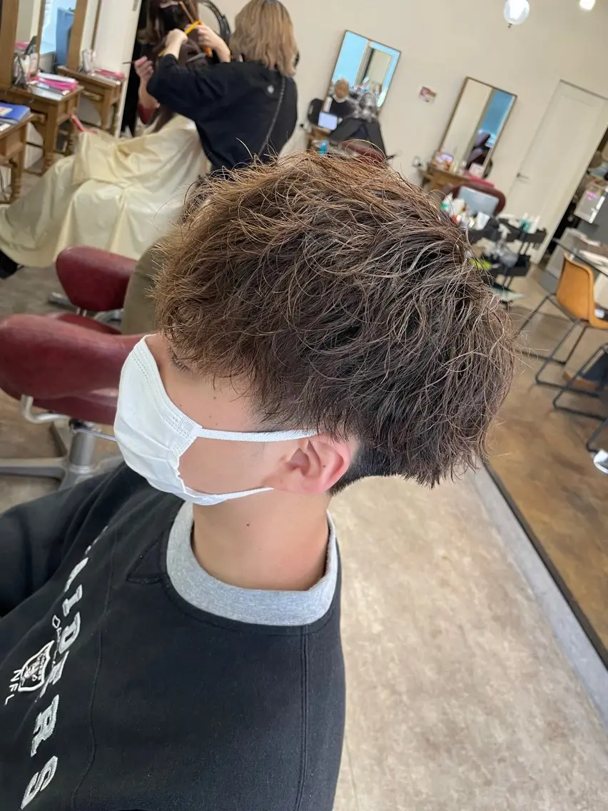 ショート パーマ メンズ メンズパーマ カット パーマ トリートメント ヘアセット メンズ特化パーマ 美容師/小泉賢徒のヘアスタイル