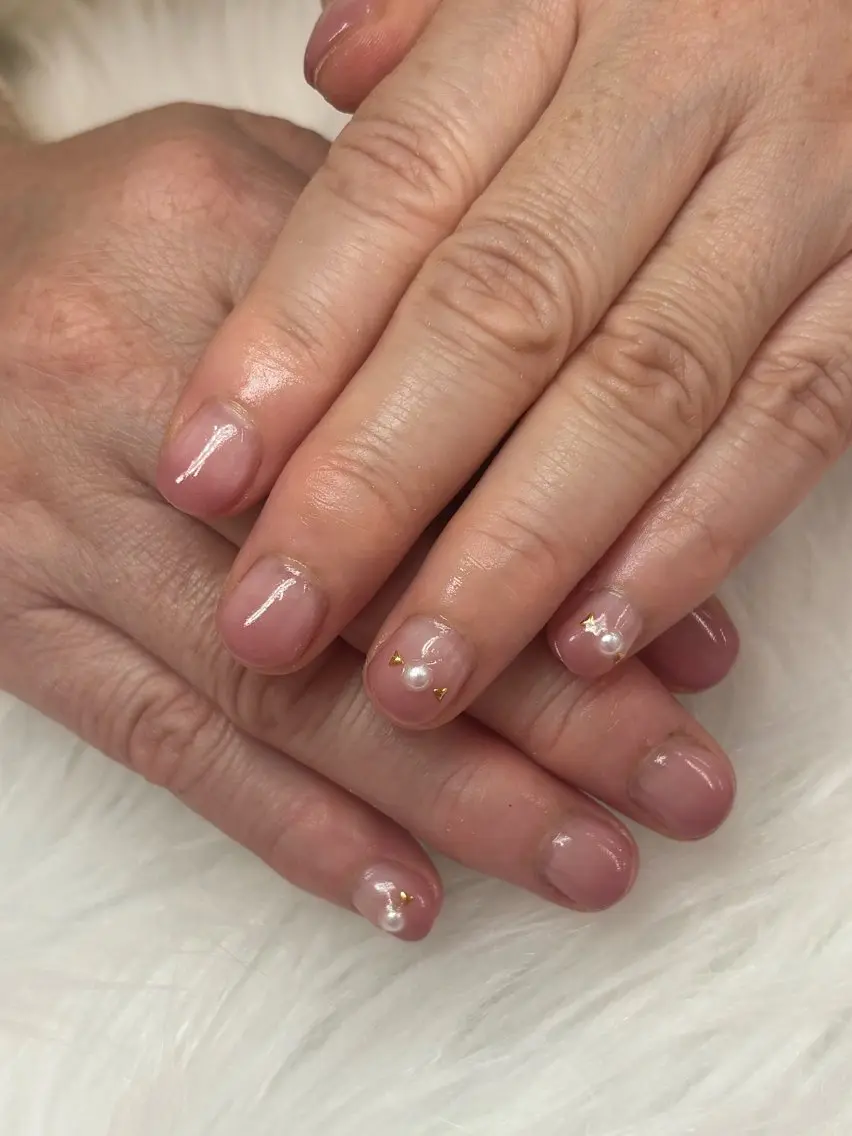ショート aoz asukaのネイルデザイン