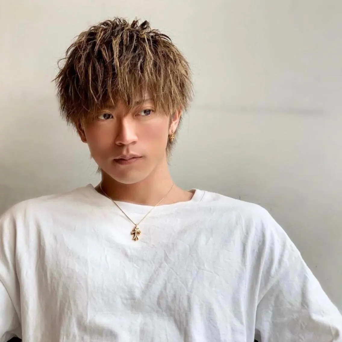 カラー パーマ メンズ マッシュ カット ヘアカラー パーマ トリートメント メンズ専門 井藤 雅也のヘアスタイル