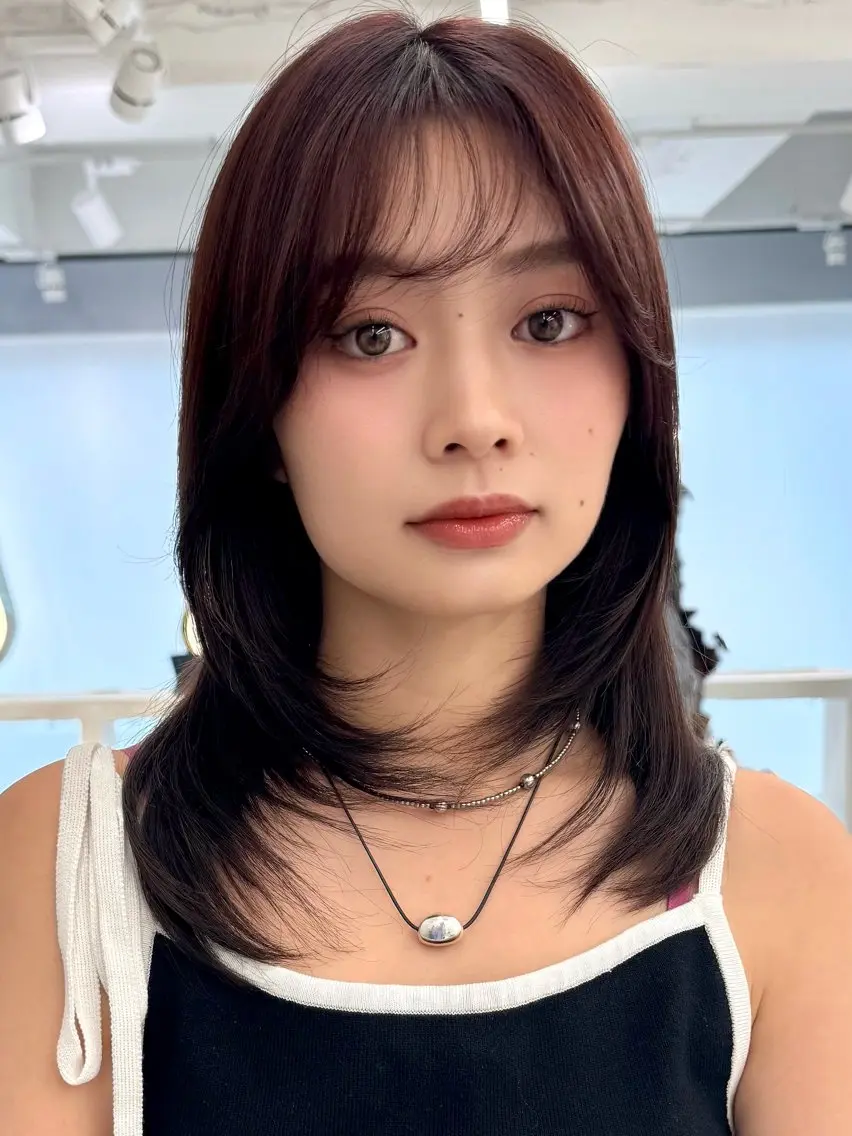 セミロング 顔周りカット レイヤーカット 小顔カット 似合わせカット/ レイヤーカット/新谷のヘアスタイル