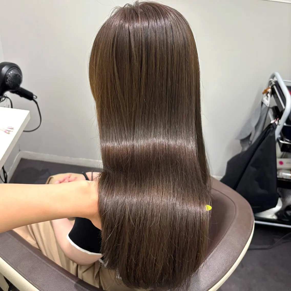 ロング カット ヘアカラー トリートメント 盛れる透明感カラー momokaのヘアスタイル