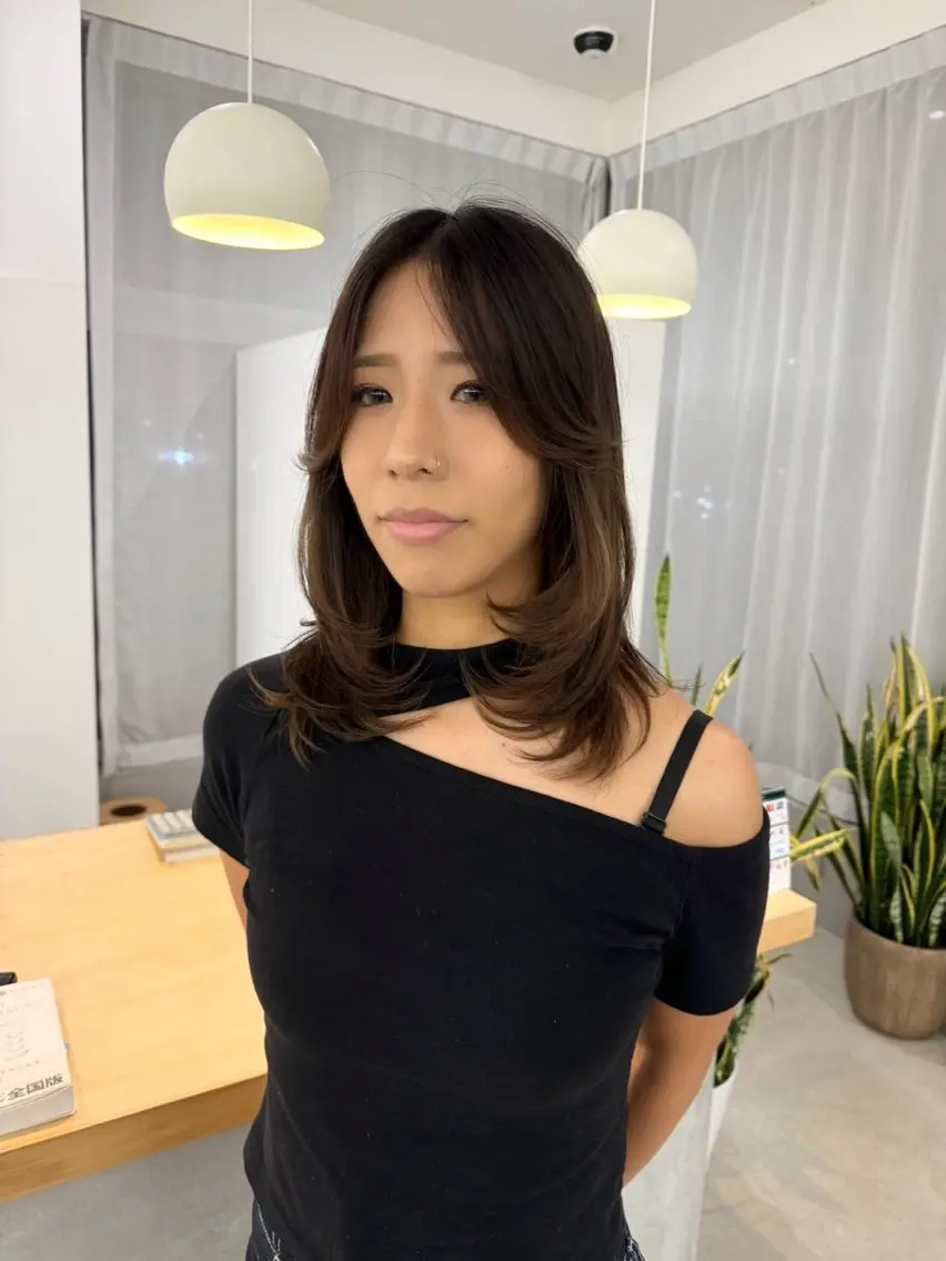 ロング 瀬長なおみ U too e'sのヘアスタイル