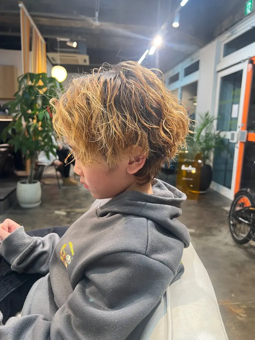 パーマ キッズ くまざき　なな /メンズモデル募集のヘアスタイル