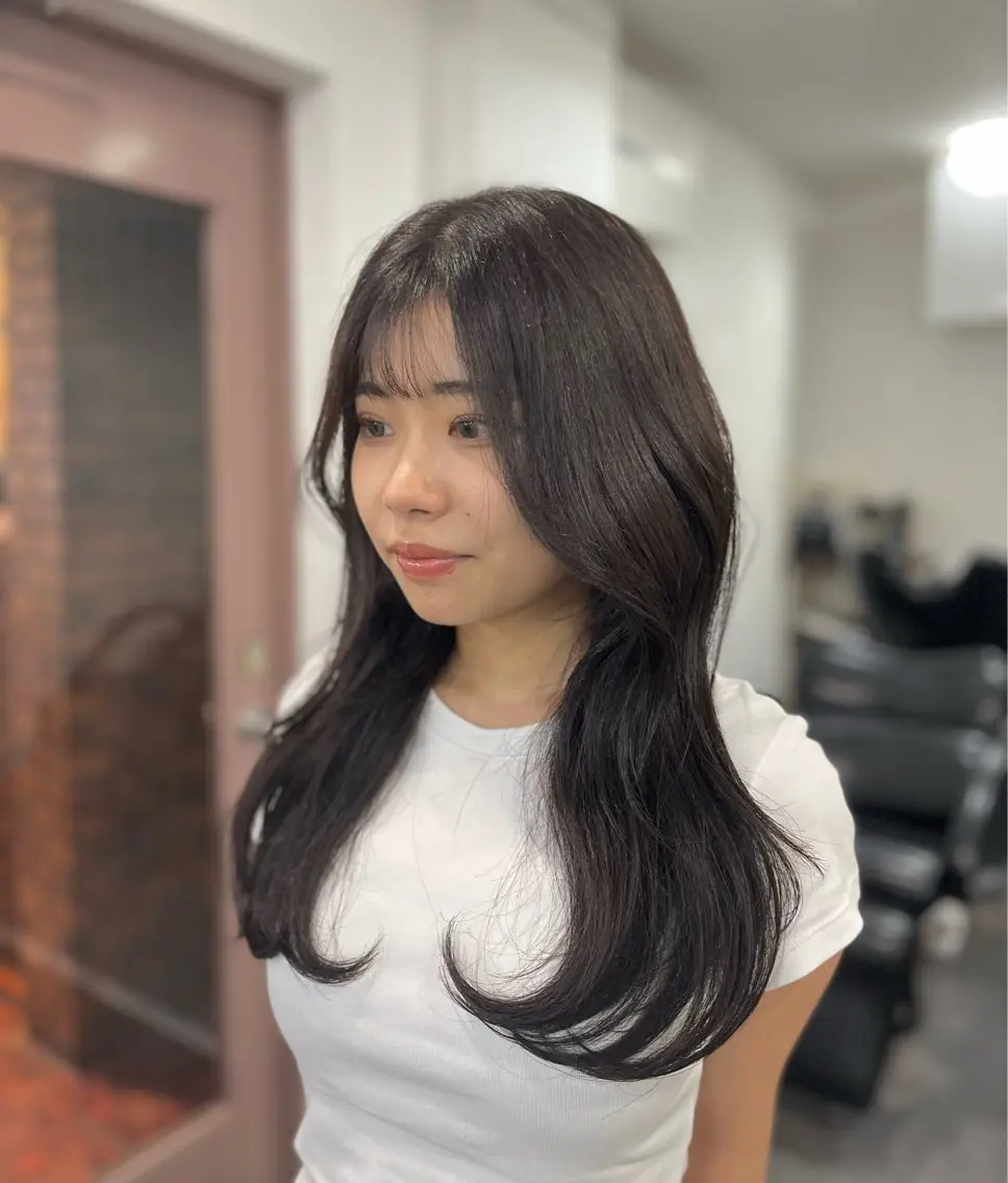 ロング 韓国風ヘア レイヤーカット カット ヘアカラー ヘアセット ♡なんば🫧透明感 🫧naako♡のヘアスタイル