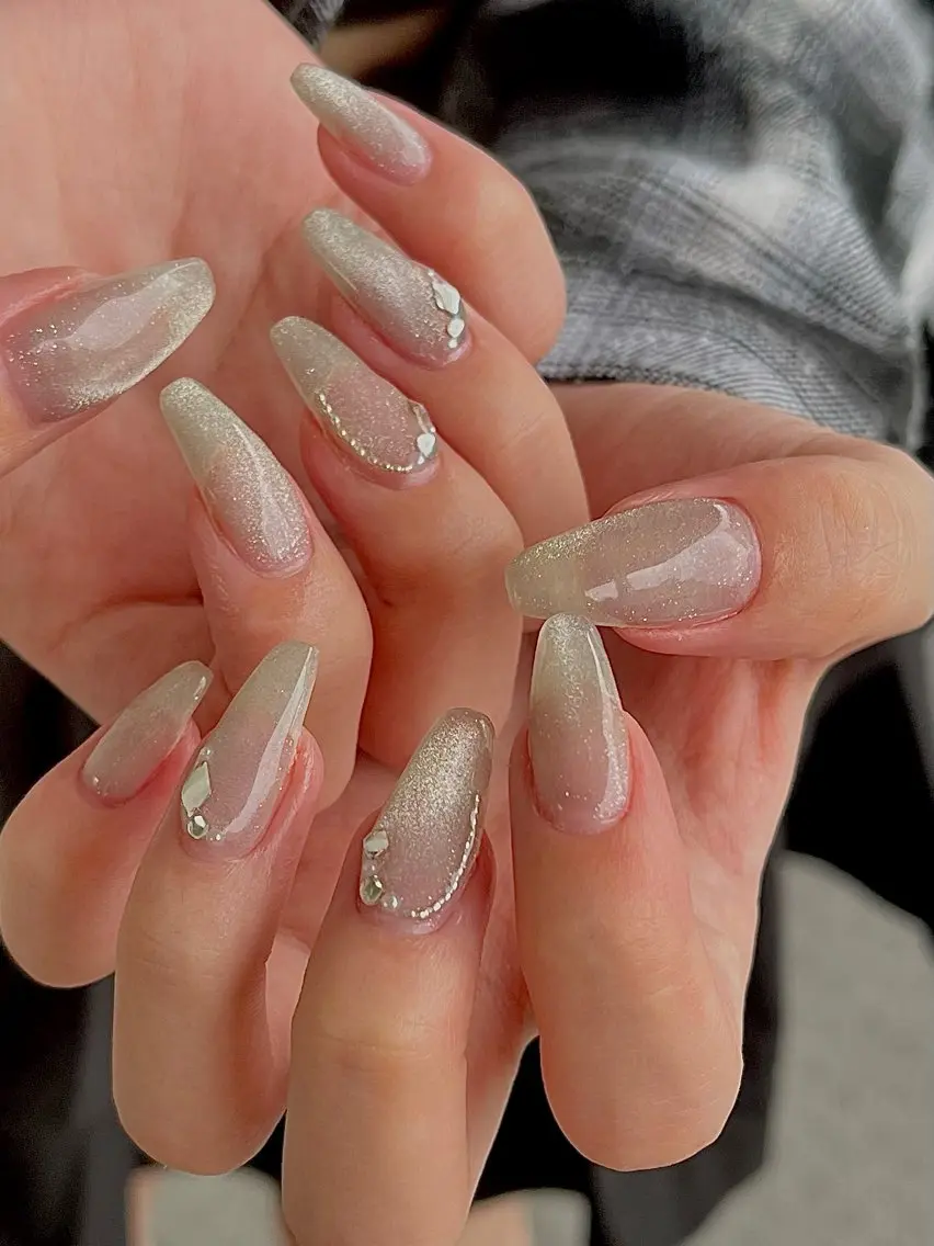 ネイル ハンドネイル フットネイル Nailsalon Fave/Rinaのネイルデザイン