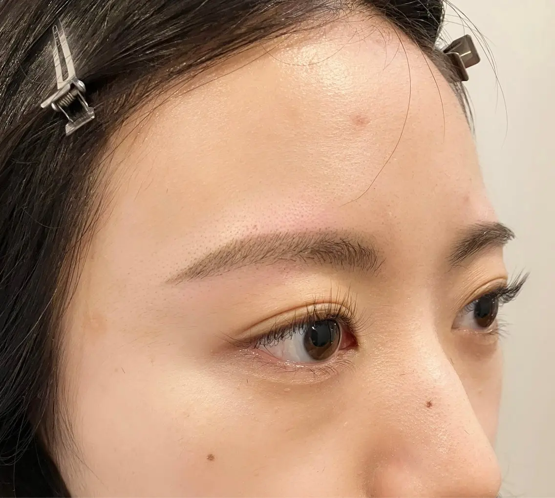 アイブロウ 眉毛ワックス脱毛 Hair&Make Nahoのマツエク・マツパデザイン