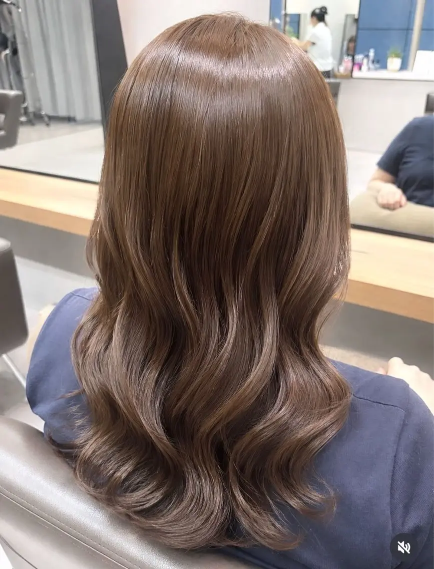 ロング カラー ベージュカラー 透明感カラー ヘアカラー トリートメント girly上品ヘア 🎀／ベージュikuのヘアスタイル