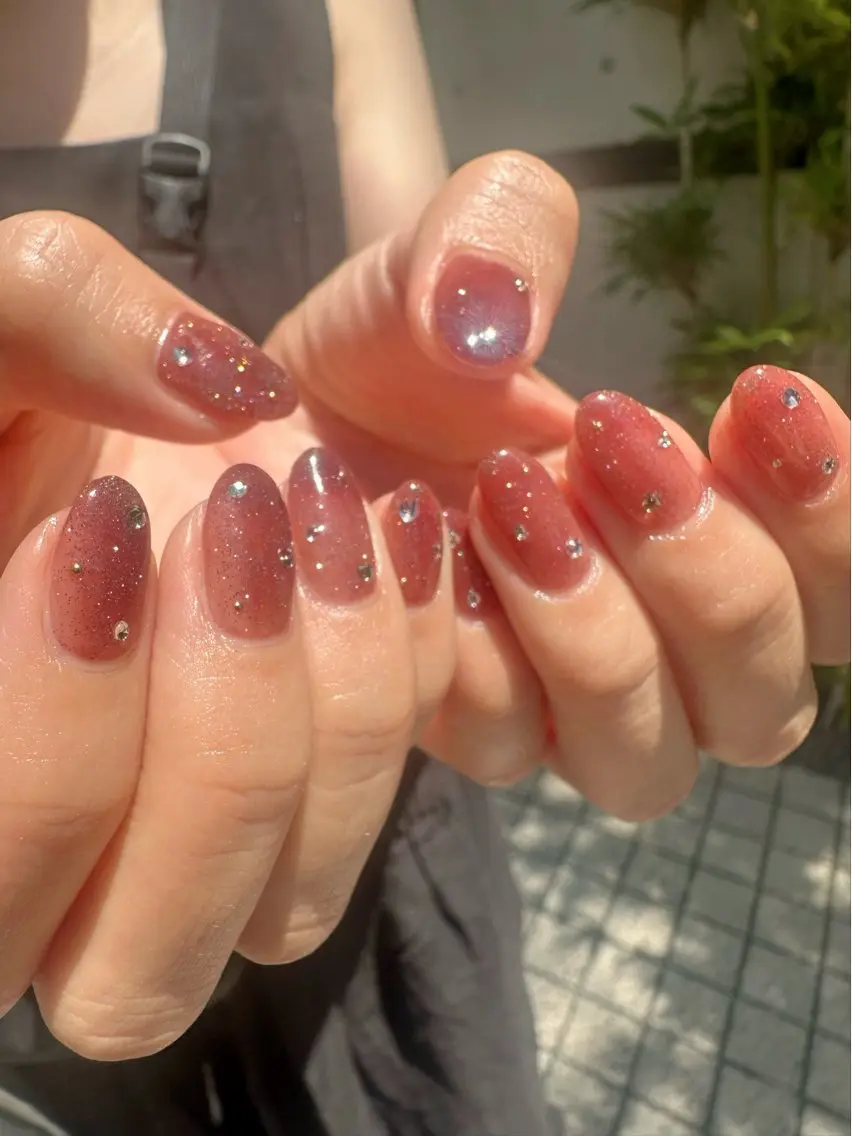 ネイル ブラウン クリアネイル フラッシュネイル 氷ネイル・うるうるネイル 韓国ネイル 🪞KAPE NAIL 🪞のネイルデザイン