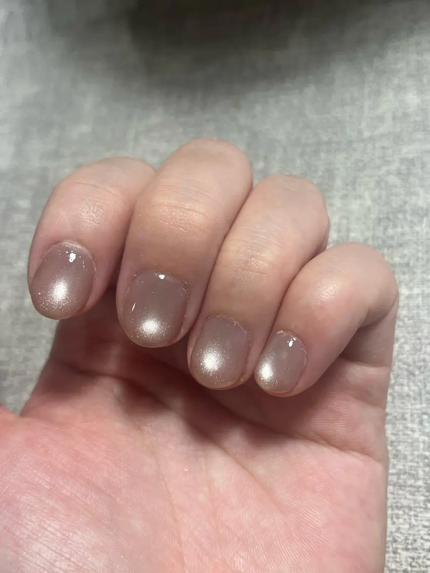 ハンドネイルマグネット、オフありの写真