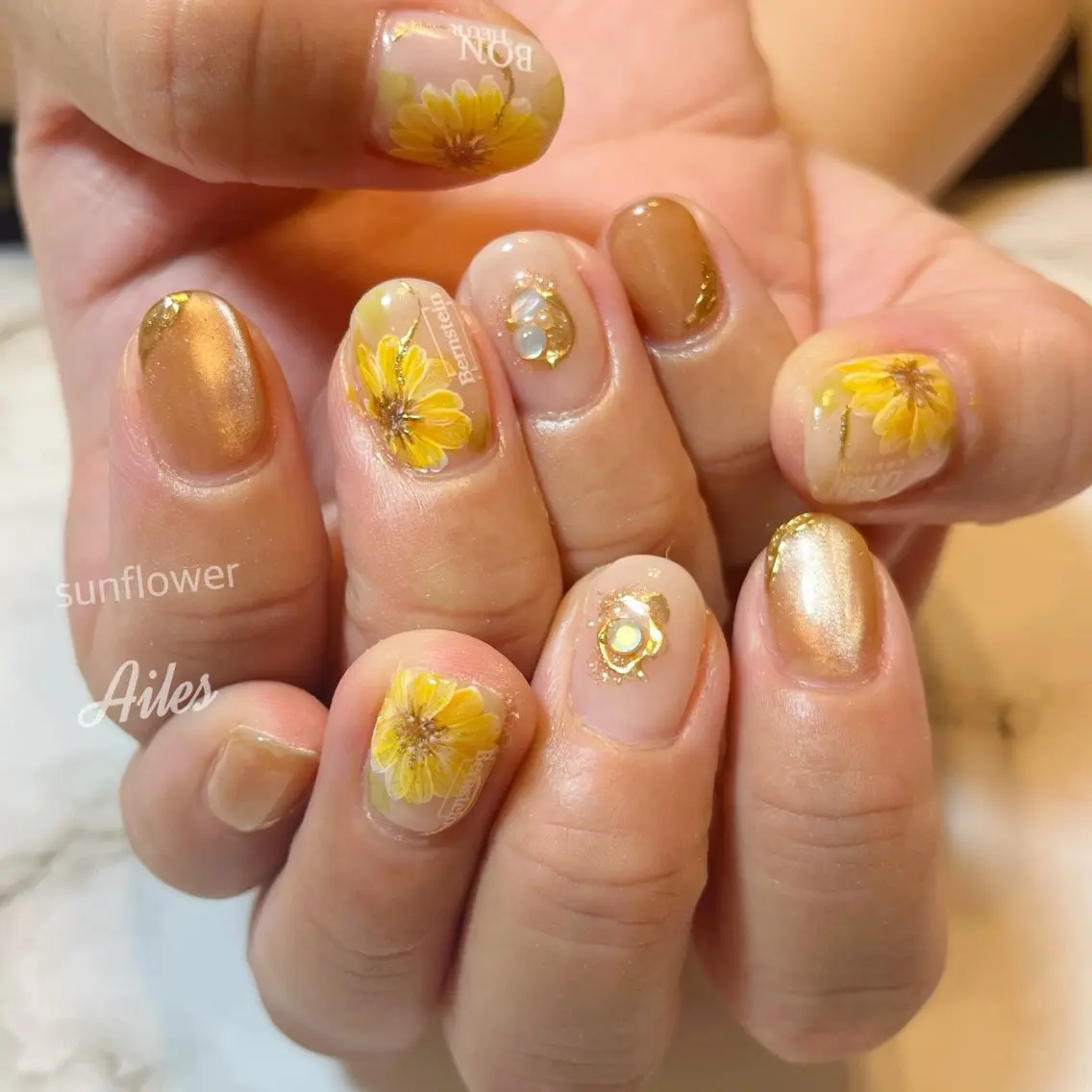 ネイル ハンドネイル Ailes mayumiのネイルデザイン