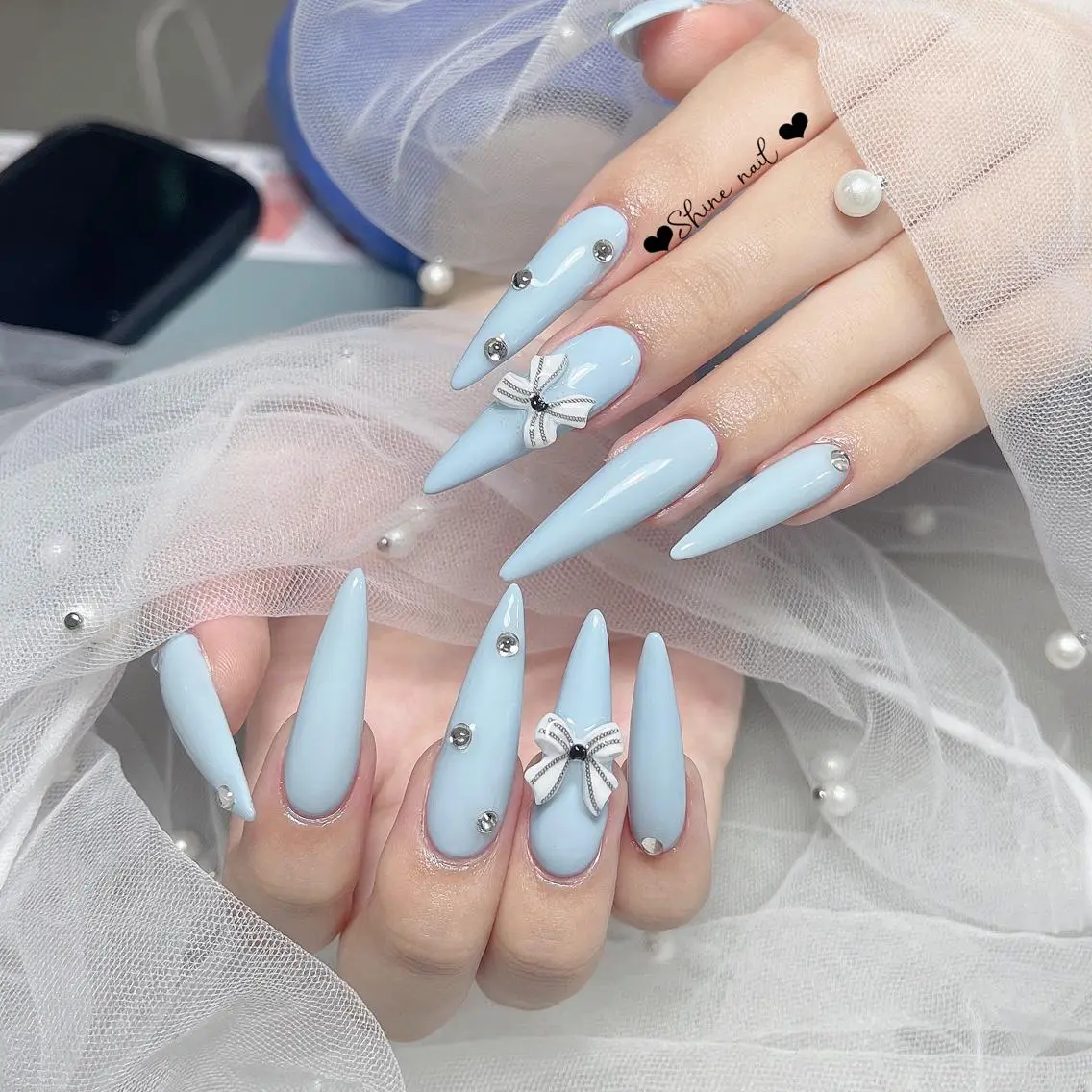 ネイル サイナネイル🎀 長さ出し専門店のネイルデザイン