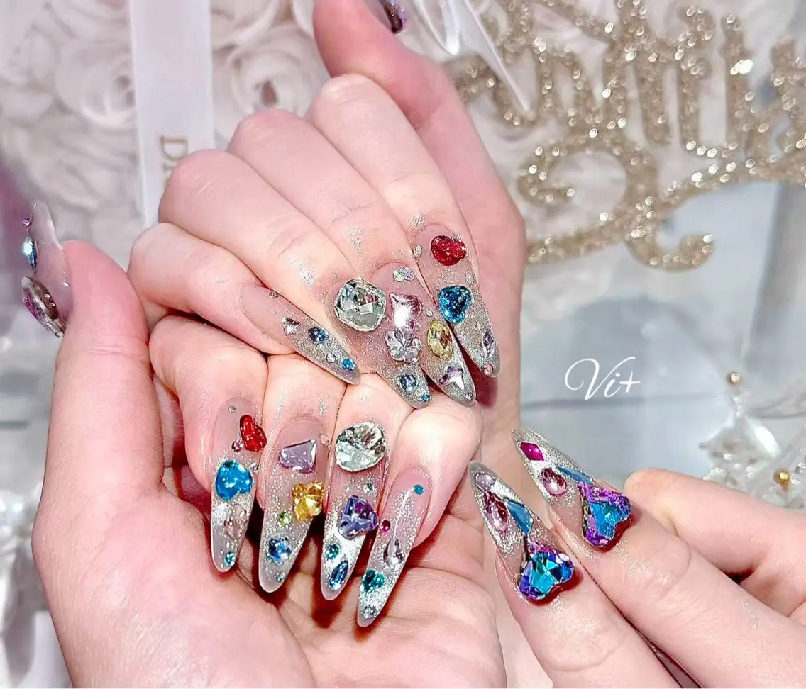 ネイル ハンドネイル ✨Nailsalon Vi+✨のネイルデザイン