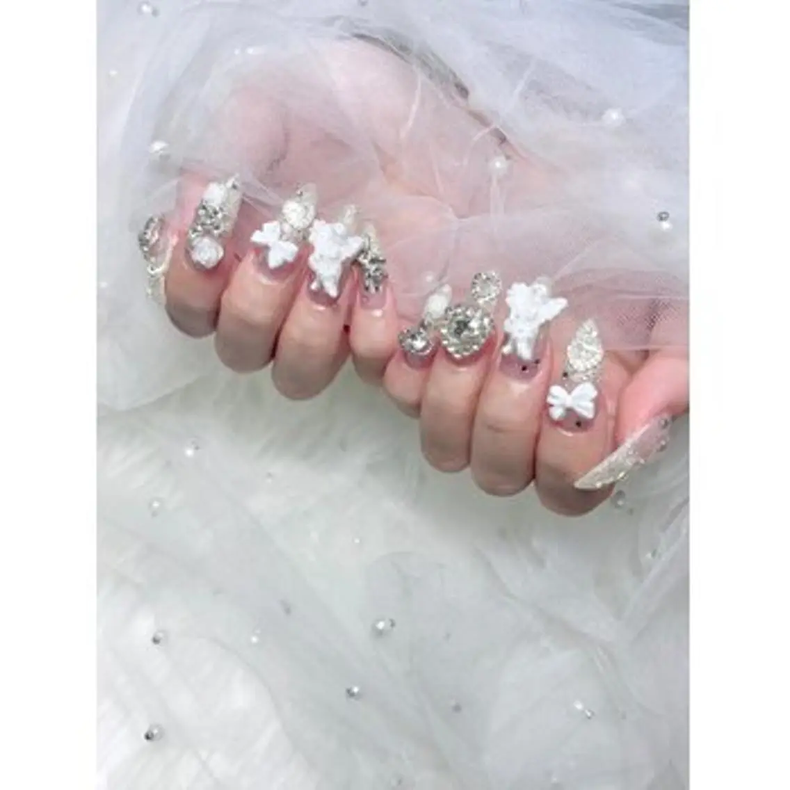 ネイル PEEKABOO NAIL 梅田のネイルデザイン
