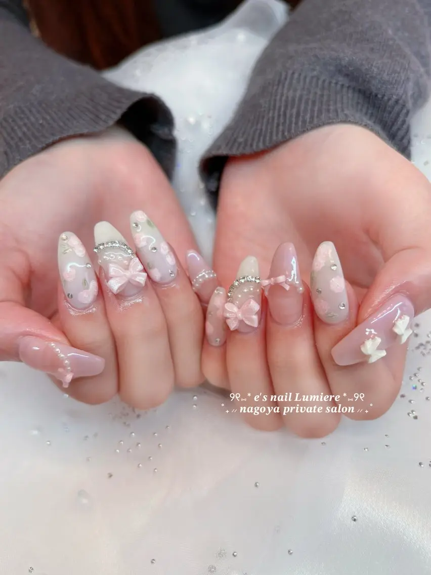 ネイル ハンドネイル ハンドケア e’s nail Lumièreのネイルデザイン