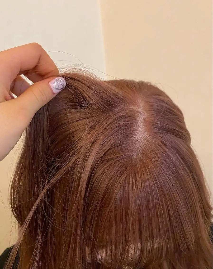 カラー ヘアカラー 乙津 寧々のヘアスタイル