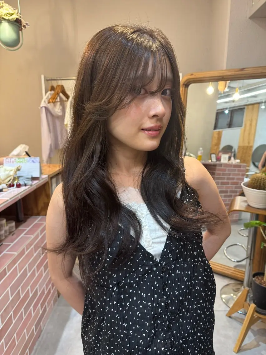 ミディアム カラー ブラウンカラー カット ヘアカラー 🌙ヘーゼルベージュ レイヤーカット🌙のヘアスタイル