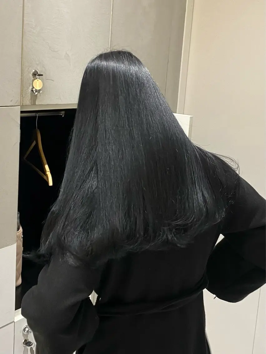 ロング カラー 透明感カラー Rino🎀/盛れる 顔周りカット🪽✩のヘアスタイル