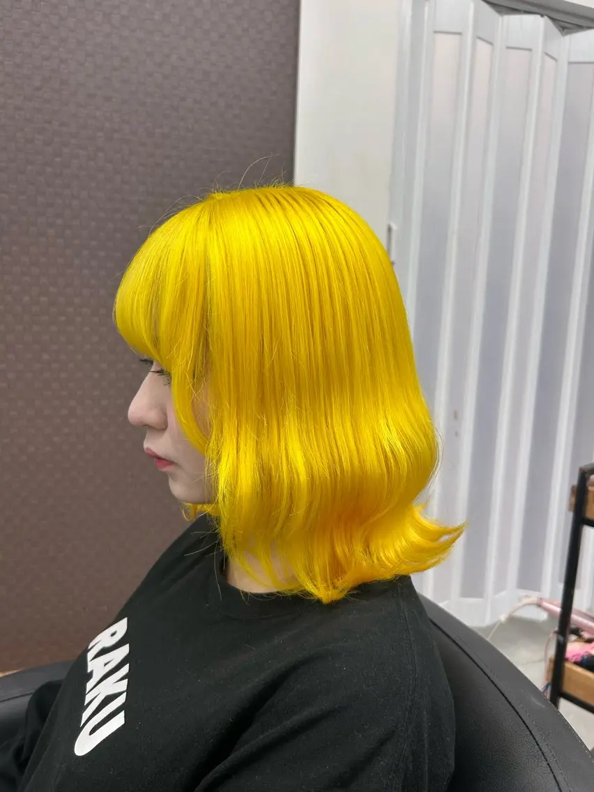 ミディアム ヘアカラー Aoba 🫧艶ハイトーン🫧のヘアスタイル