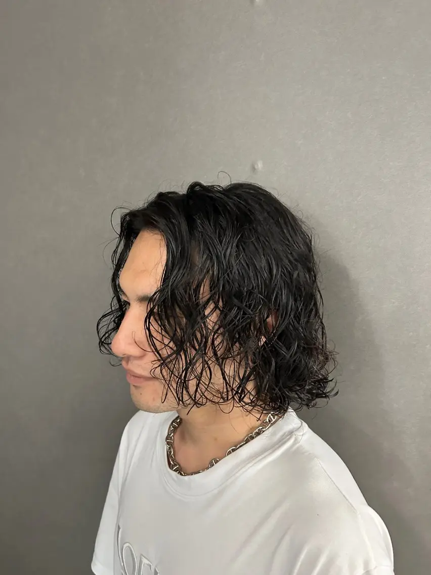 ミディアム パーマ メンズ カズキ🌼曲がる 縮毛矯正のヘアスタイル