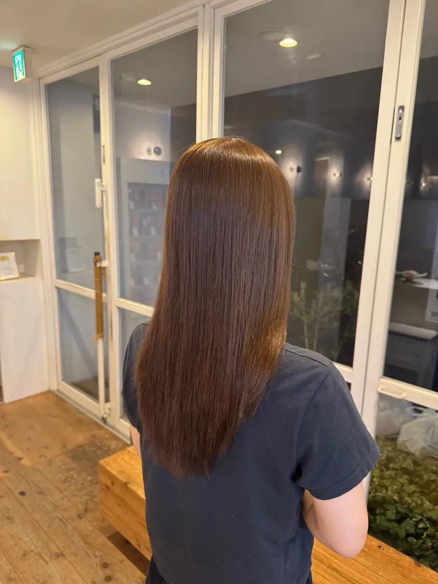 カラー ベージュカラー ブリーチ ブリーチなしカラー オリーブベージュ 【YARD.】橋本 稀乃のヘアスタイル