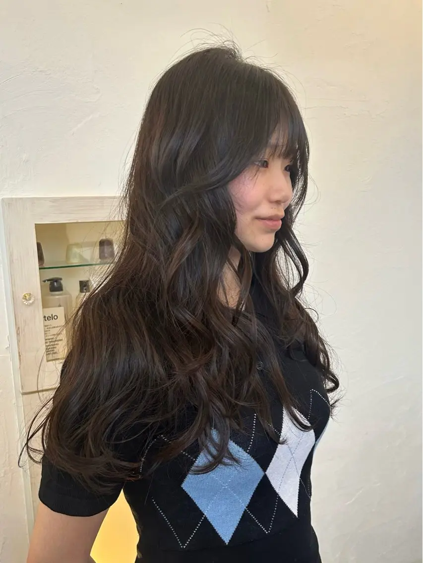ロング カット トリートメント 水谷 優華のヘアスタイル