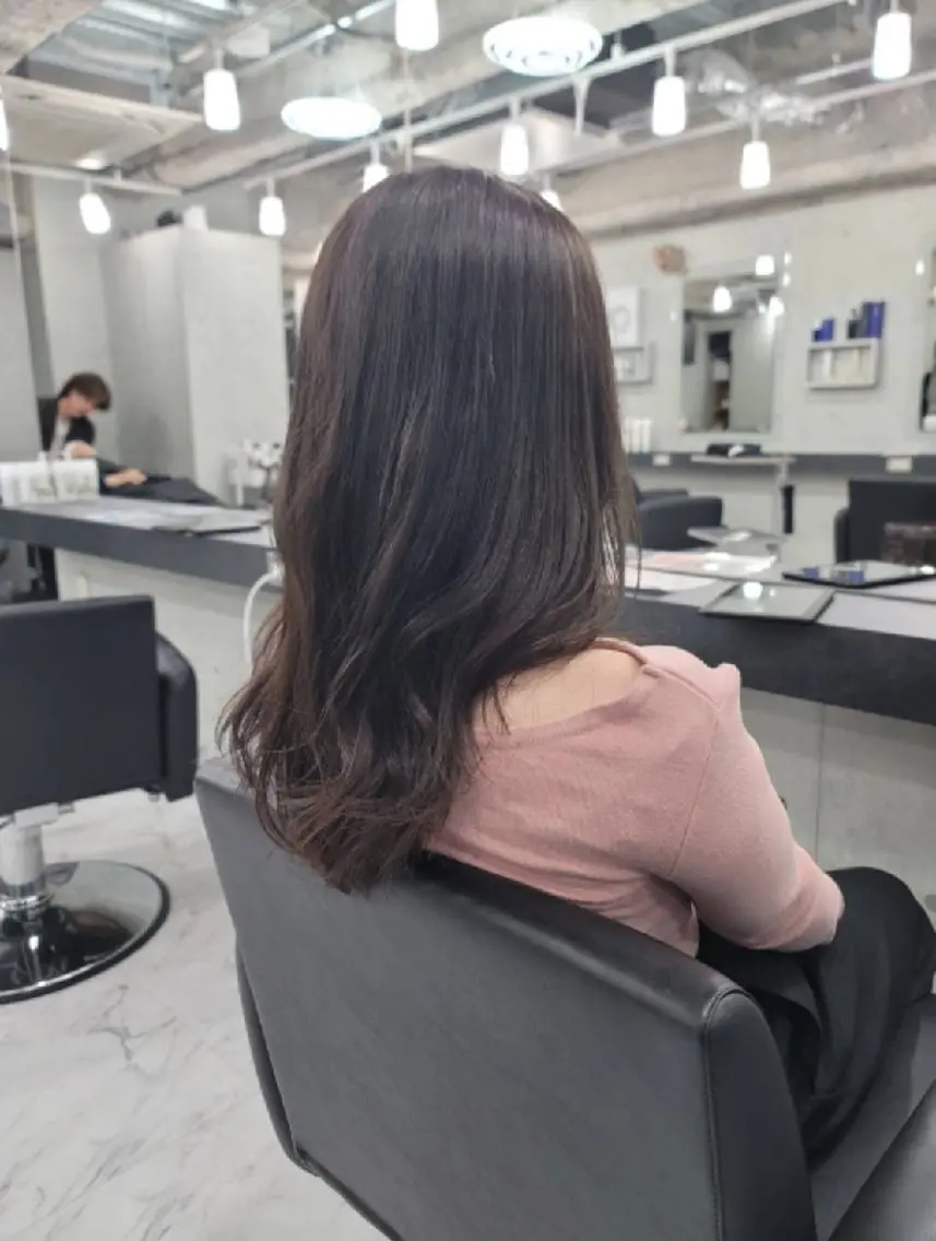 カラー ロング ❇️安達 優心❇️ レイヤー/艶髪特化のヘアスタイル