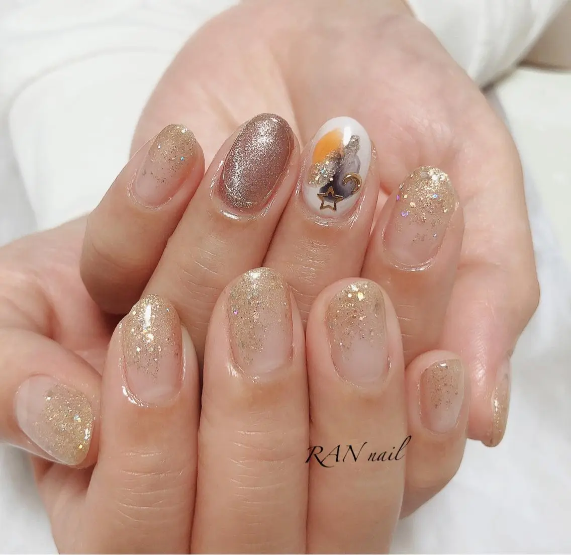 ネイル グラデーション キラキラネイル ニュアンスネイル オフィスネイル ブライダルネイル ハンドネイル フットネイル RAN nailのネイルデザイン
