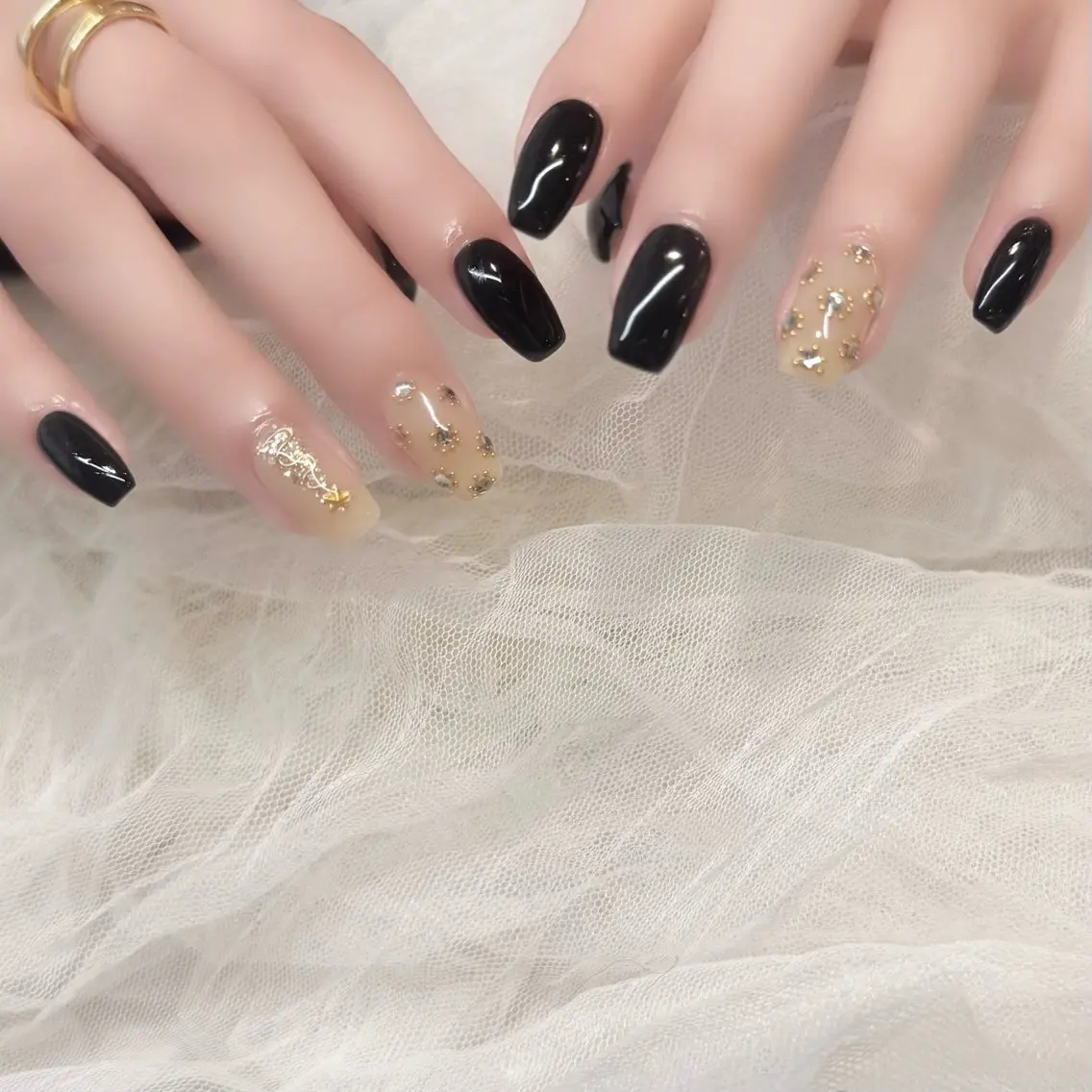 ネイル ハンドネイル 新井 ひなののネイルデザイン