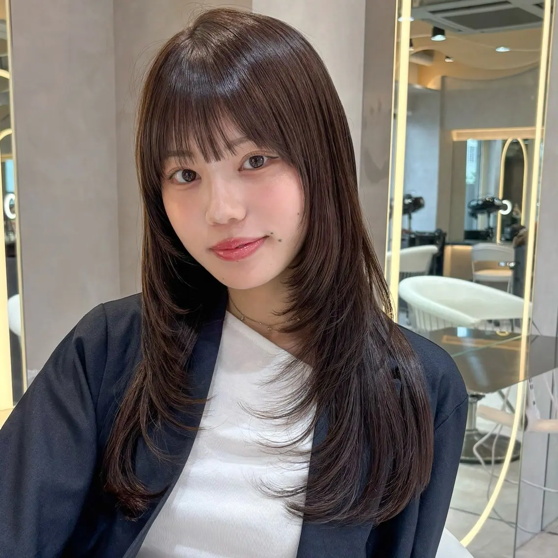 ロング カラー レイヤーカット カット ヘアカラー トリートメント 韓国レイヤー🇰🇷 /縮毛矯正💎/月音のヘアスタイル