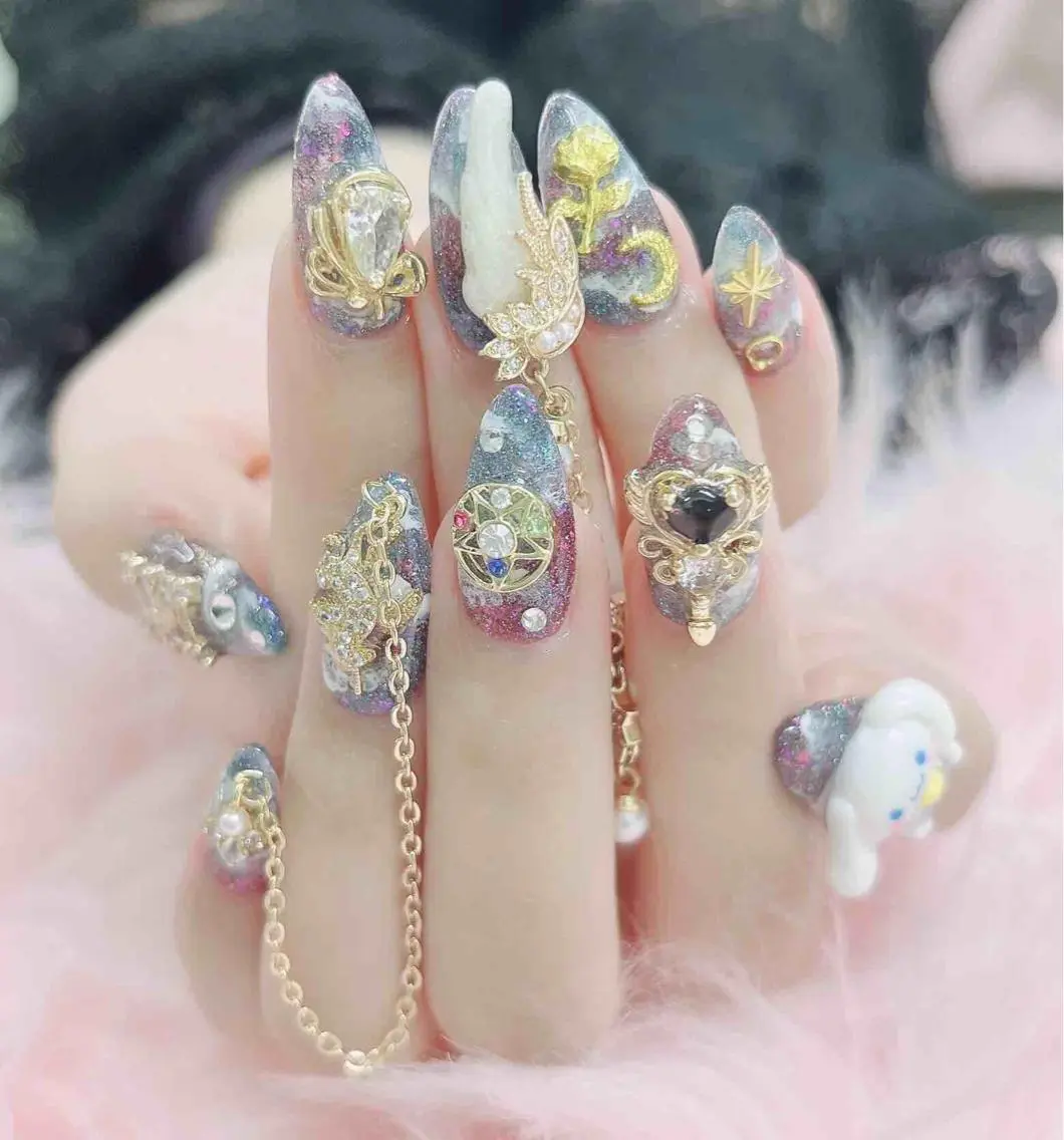 ネイル ハンドネイル MoonNail ユリ🌸のネイルデザイン