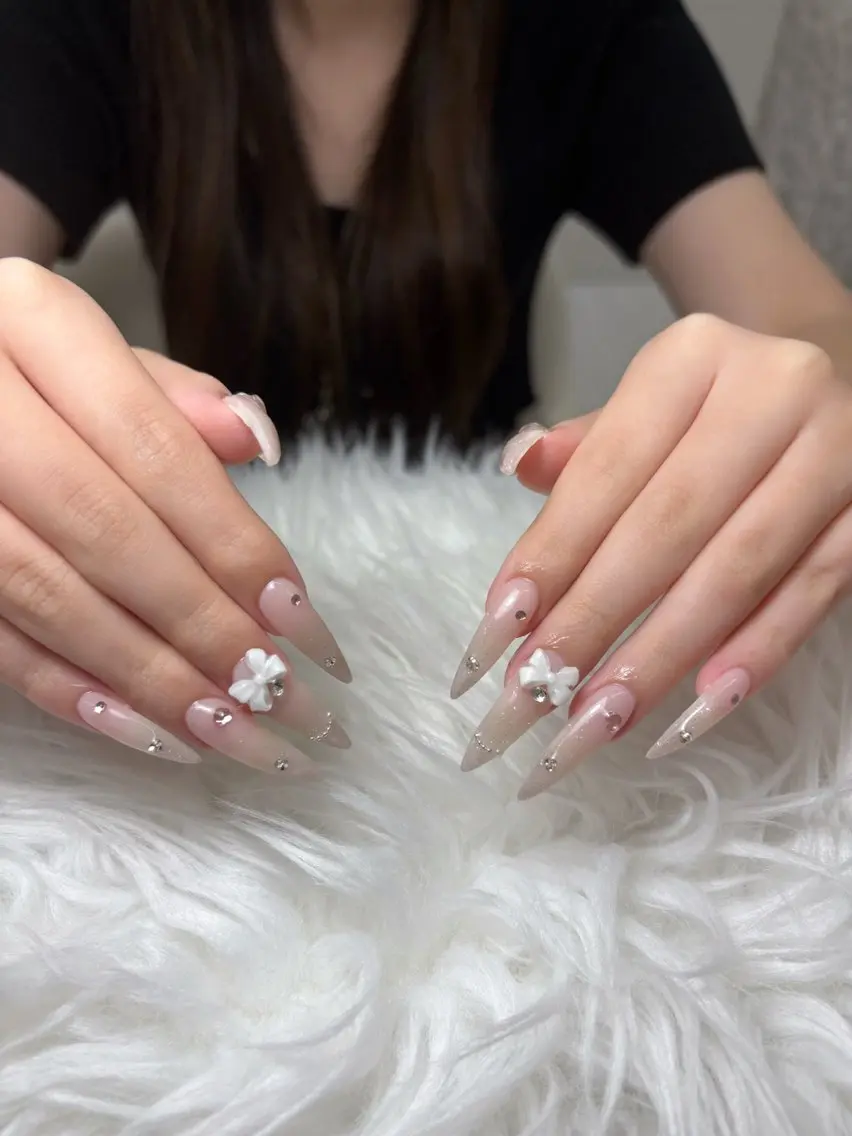 ロング ハンドネイル NENENAIL 【シヨン】のネイルデザイン