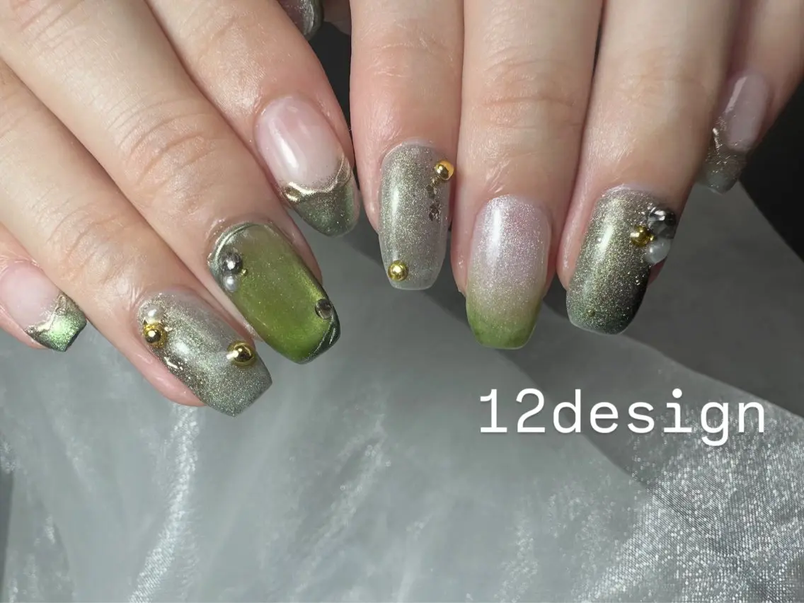 ネイル 12 designのネイルデザイン