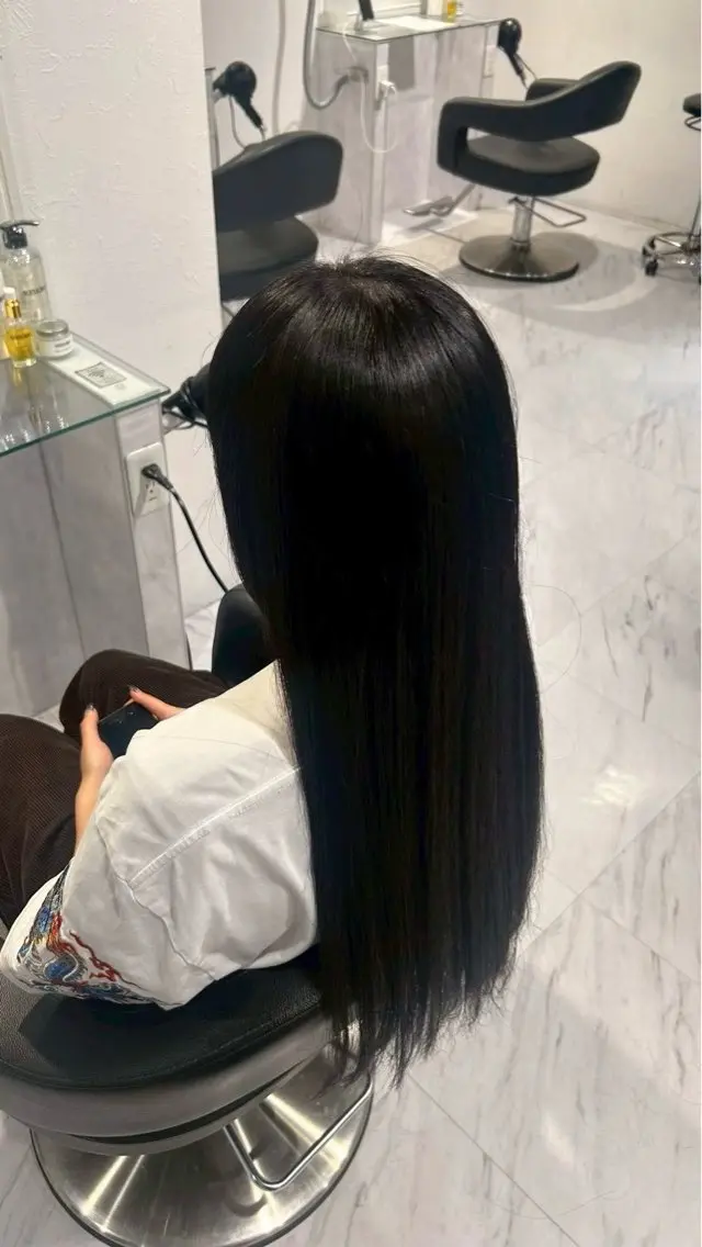 ロング ヘアカラー トリートメント 透明感🤍×髪質改善 🫧Kaitoのヘアスタイル