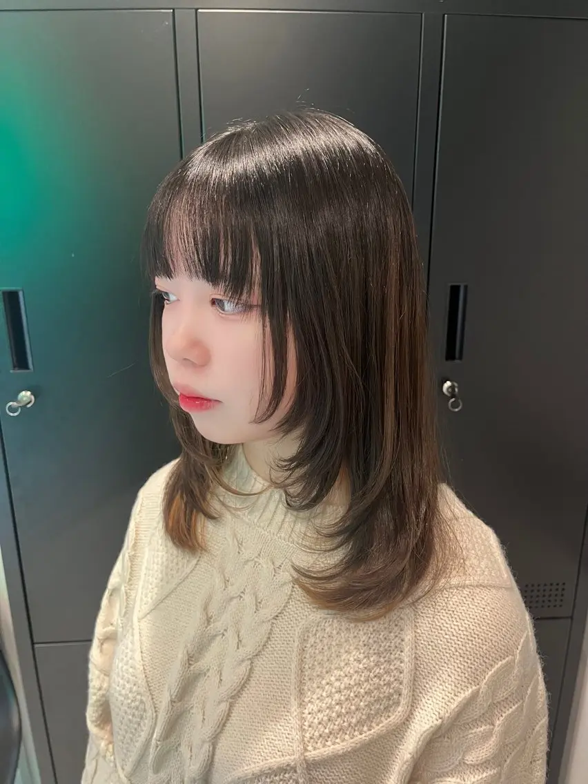 ミディアム ミディアムレイヤー 姫カット レイヤーカット Rena🦄顔まわり カット🤍✂️のヘアスタイル