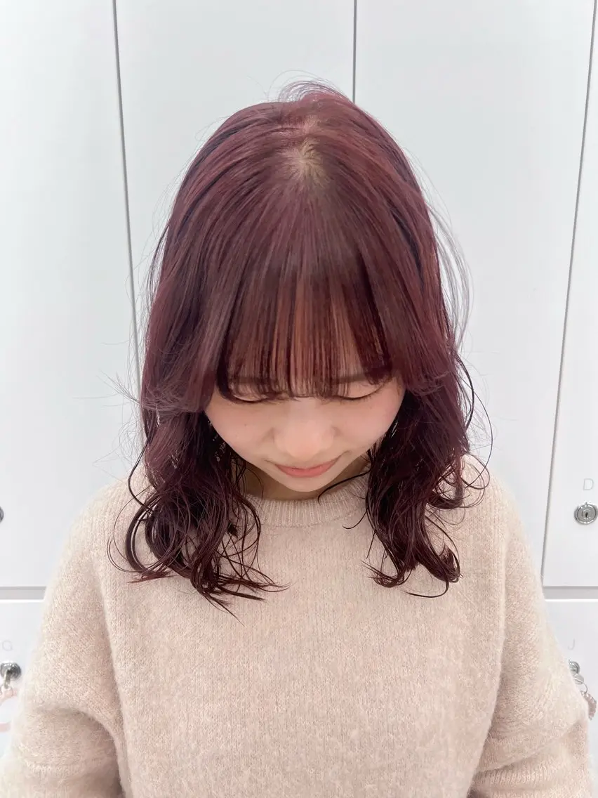 ミディアム カラー ヘアカラー トリートメント ✨ブリーチ/顔周り レイヤー¦YUKA✨のヘアスタイル