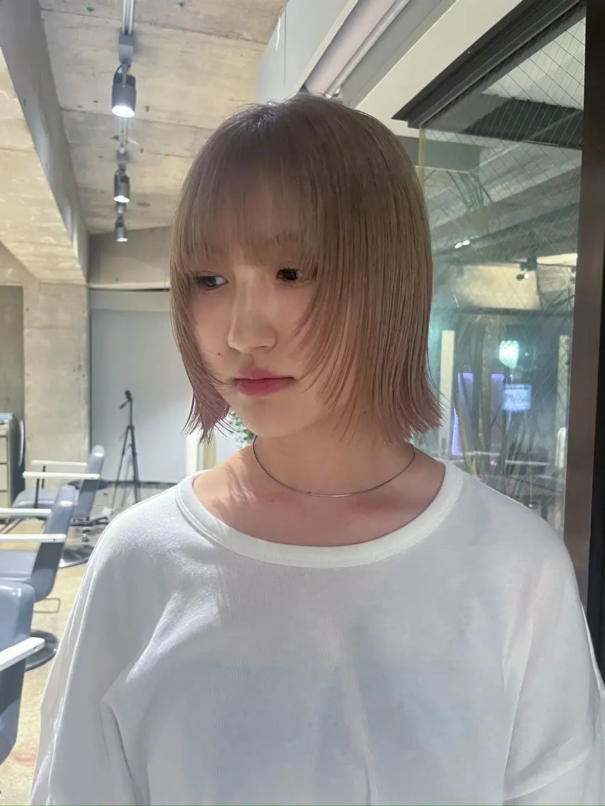 ミディアム ヘアカラー 愛瑠奈 erunaのヘアスタイル