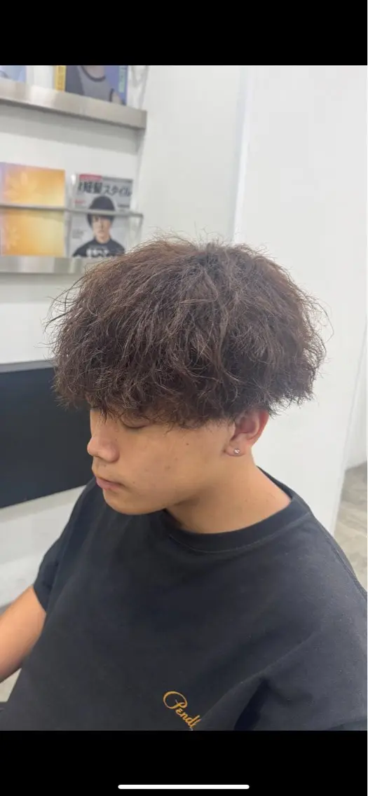 パーマ メンズ メンズパーマ カット パーマ メンズヘア カット、パーマ特化のヘアスタイル