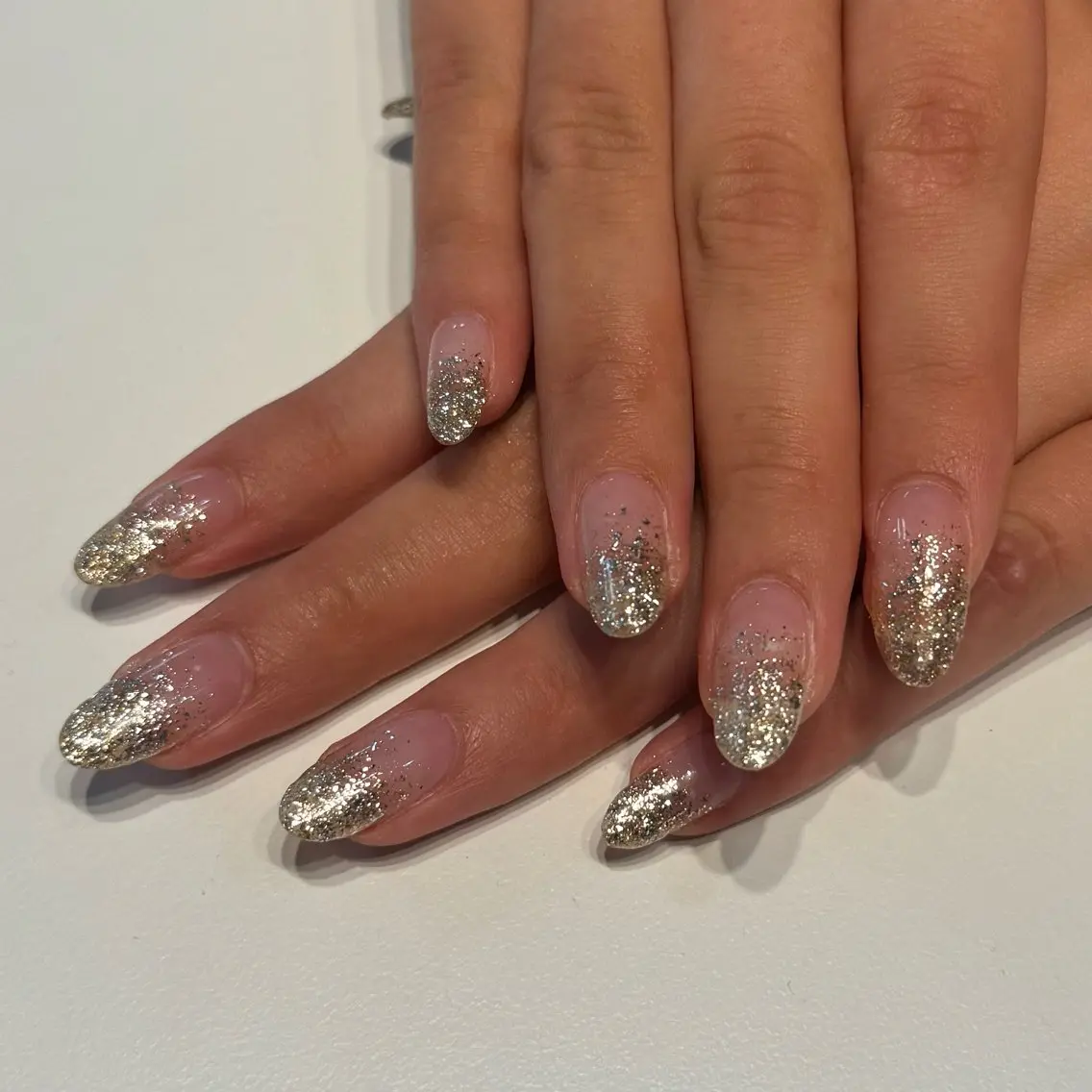 ネイル グラデーション ラメ(グリッター) ラメグラデーション Hono Nailのネイルデザイン