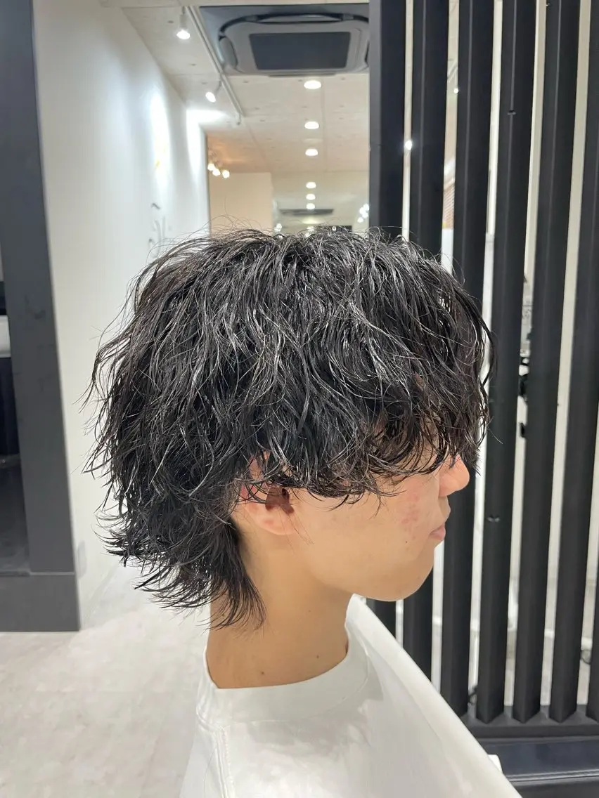 【トレンド🔥】波巻き・ツイスパ対応‼️メンズカット＋パーマ【¥9000】の写真