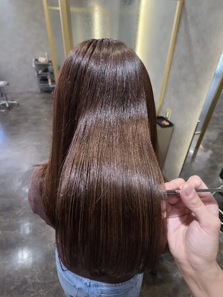 セミロング ヘアカラー トリートメント こにしめぐみ/城東区 蒲生/髪質改善/スパのヘアスタイル