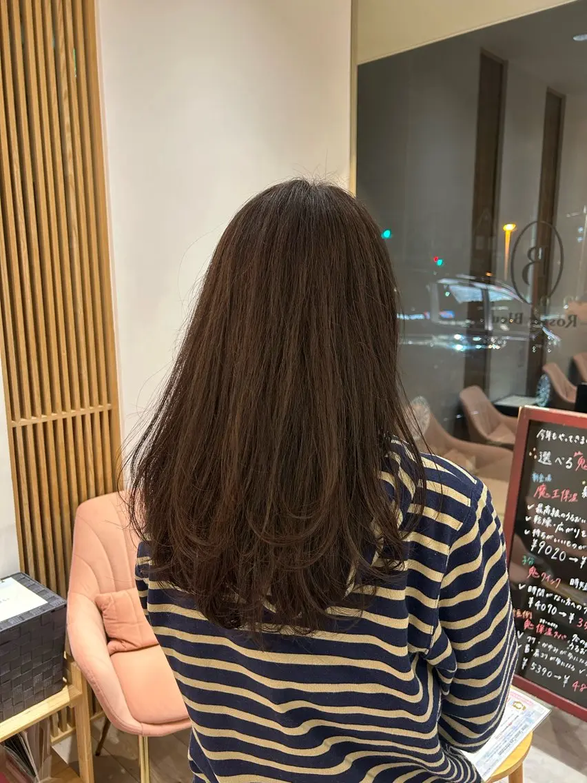 ロング レイヤーカット AILERON 神村のヘアスタイル