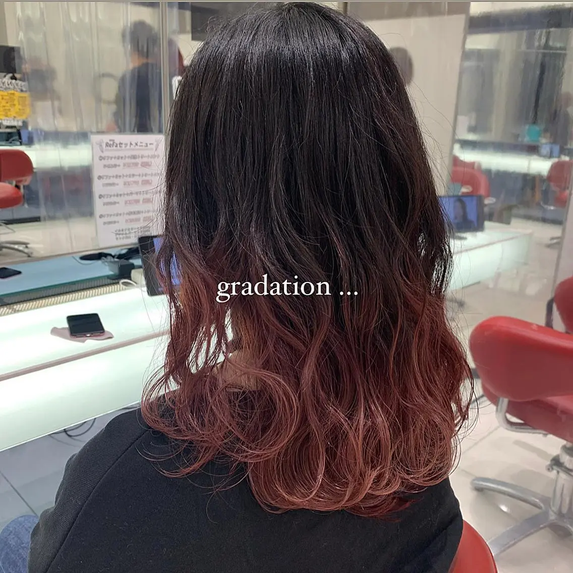 セミロング カラー 立山 綾華のヘアスタイル